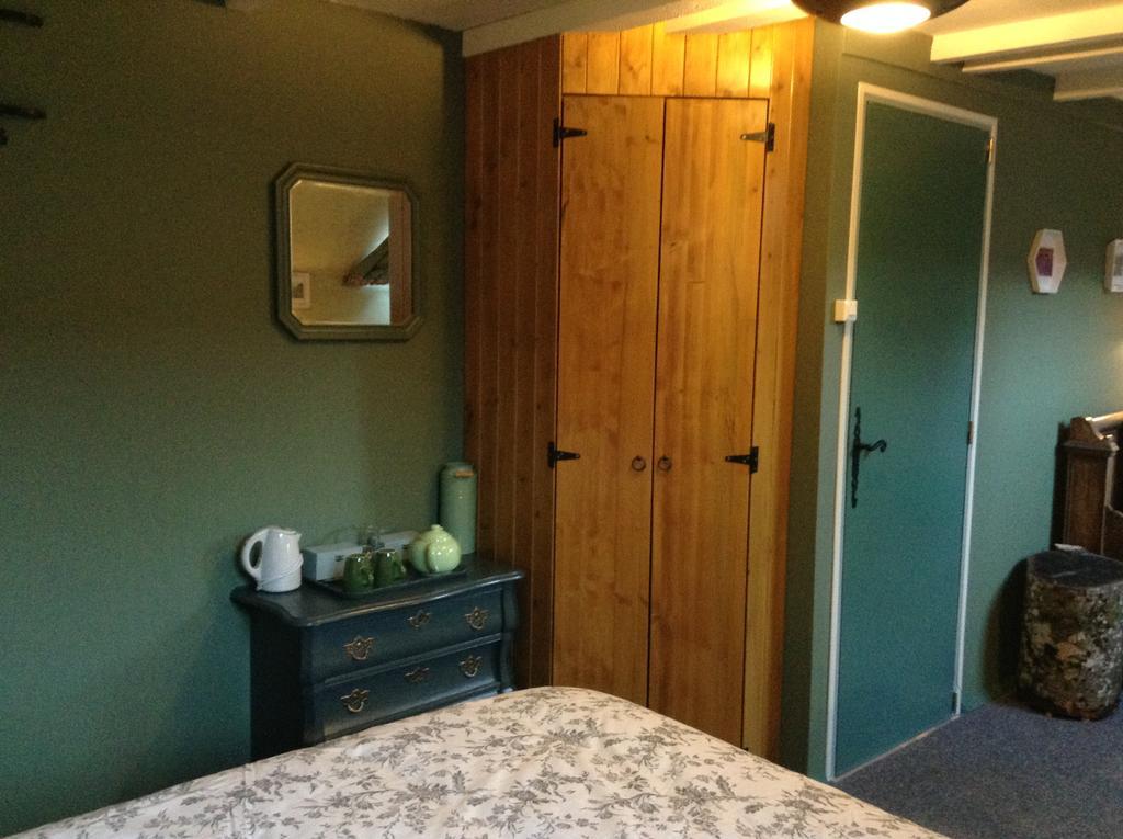 Bed and Breakfast Aux Sources De L'Yonne Glux-en-Glenne Экстерьер фото